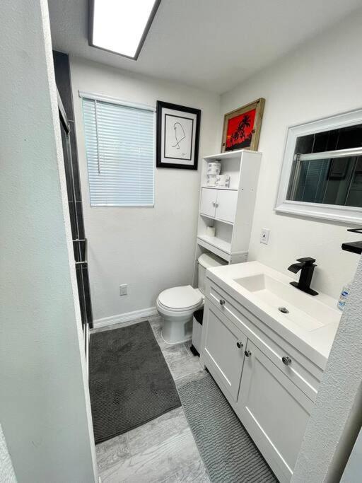 1Bed 1Bath Container Home Centrally Located Cypress Gardens Eksteriør billede